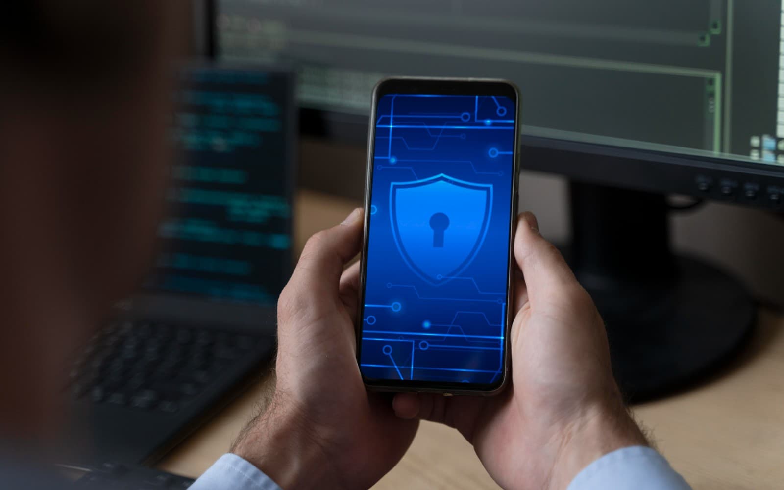 PASSWORD CRACKING WITH LINUX