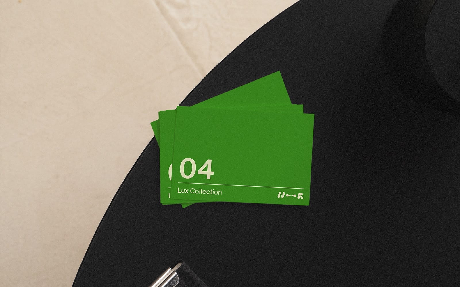 Office Business Card Mockup — LUX-04