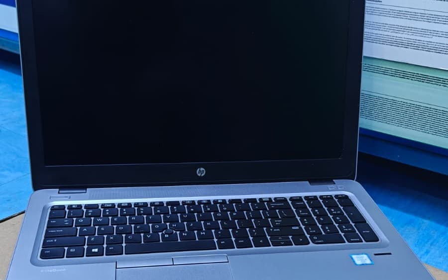 LAPTOP