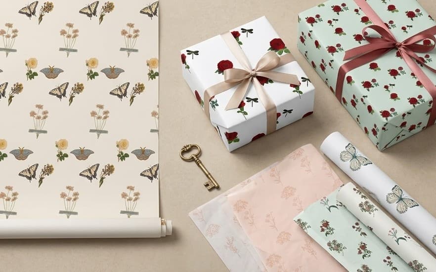 Wrapping Paper & Wall Decor